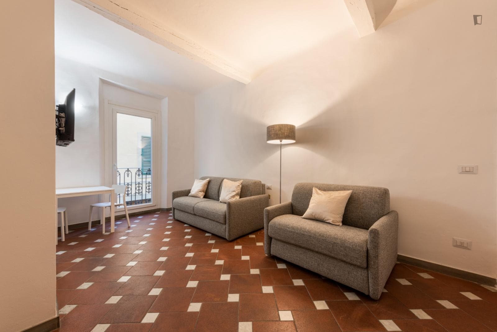 Neat studio with two sofa beds near Giardino corsi photo 1