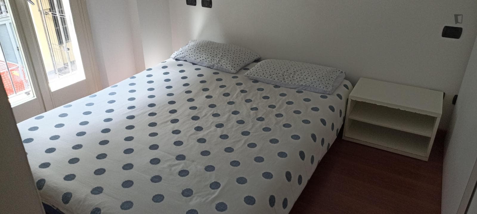 Double bedroom in the city center in a very quiet house photo 1