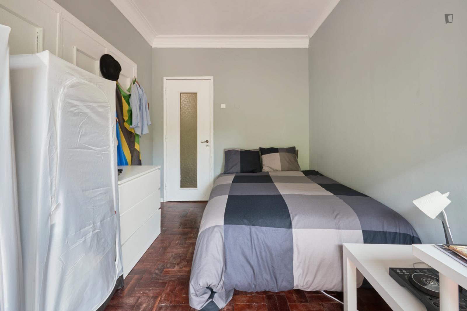 Property photo thumbnail