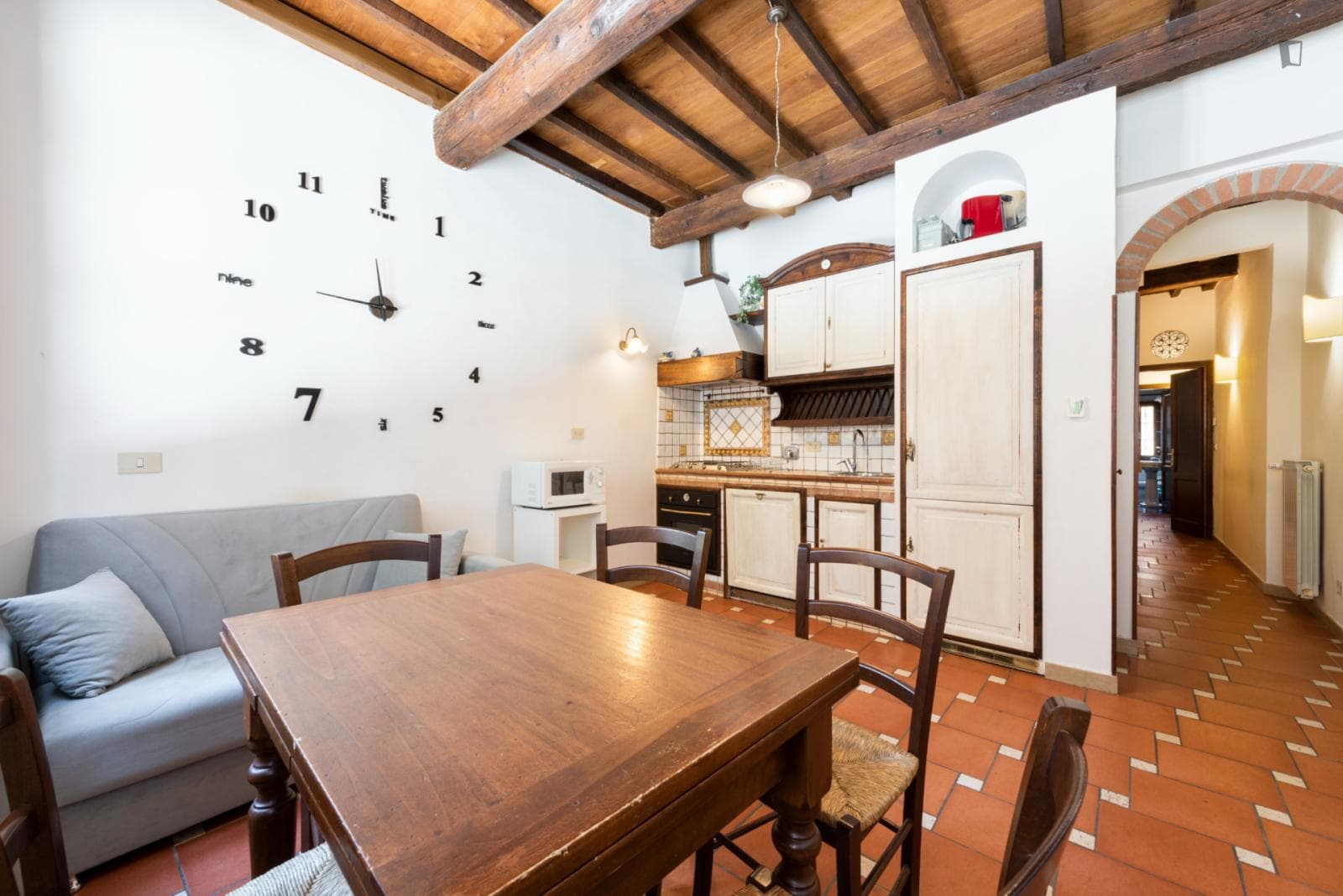 Welcoming two-bedroom apartment near Santa Maria Novella train station photo 1