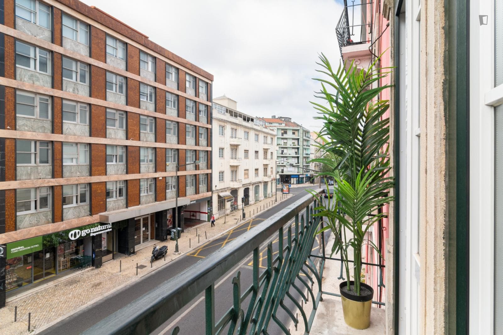 Property photo thumbnail