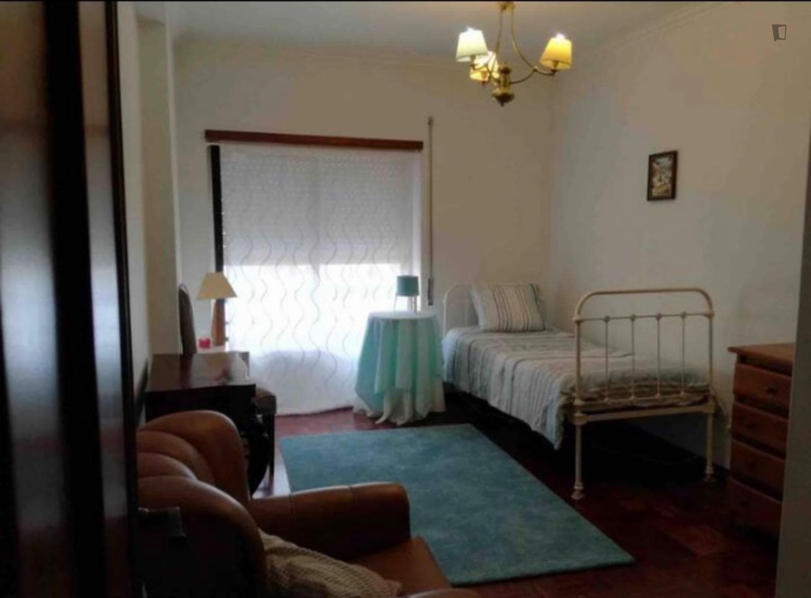 Homely single bedroom in Santarém photo 1