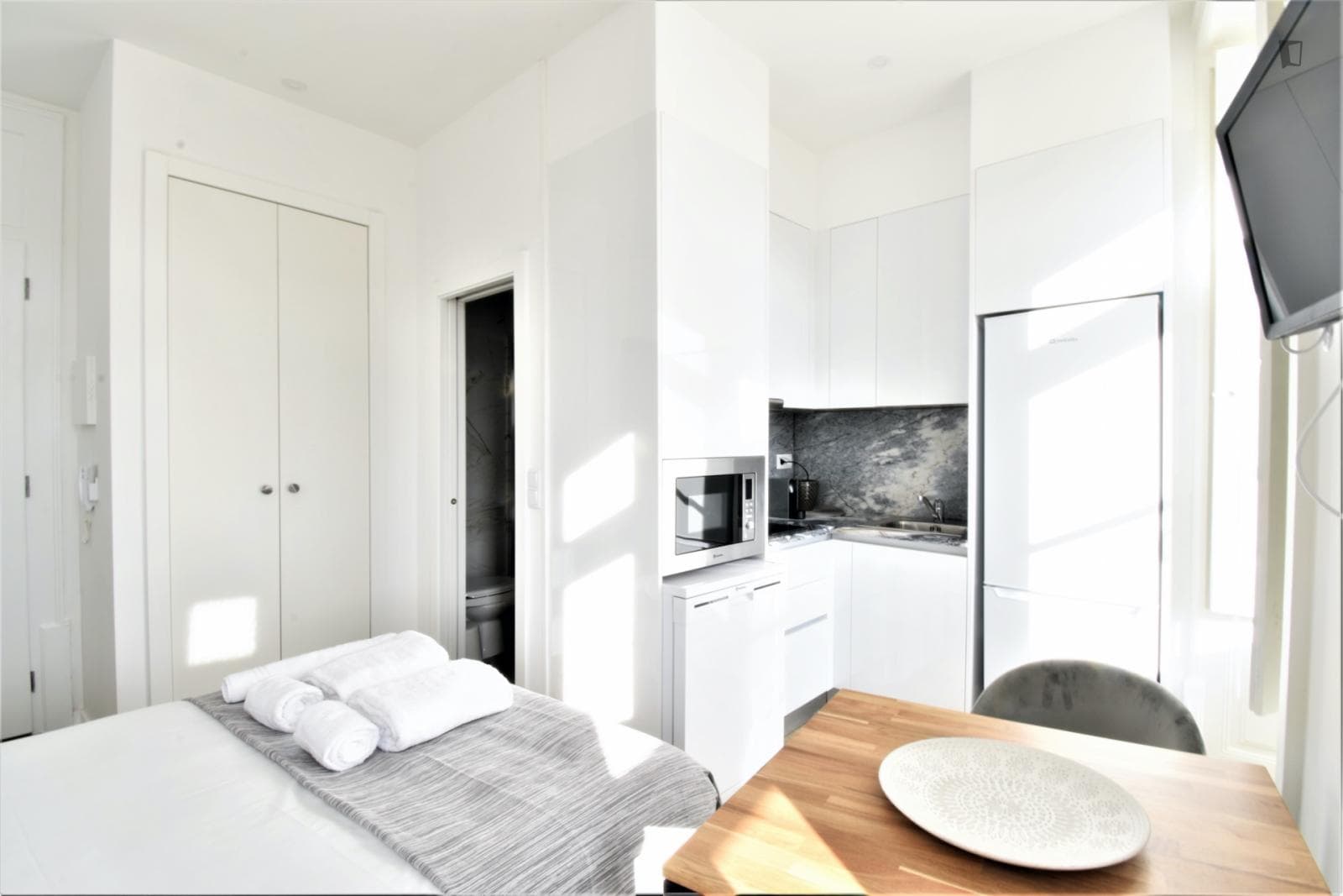 Property photo thumbnail