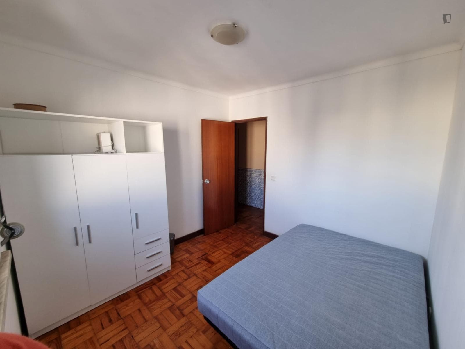 Very comfy double bedroom in Bela Vista photo 1