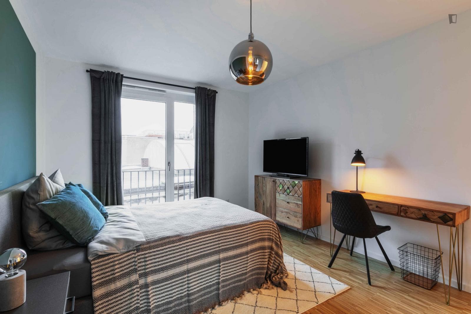 Property photo thumbnail