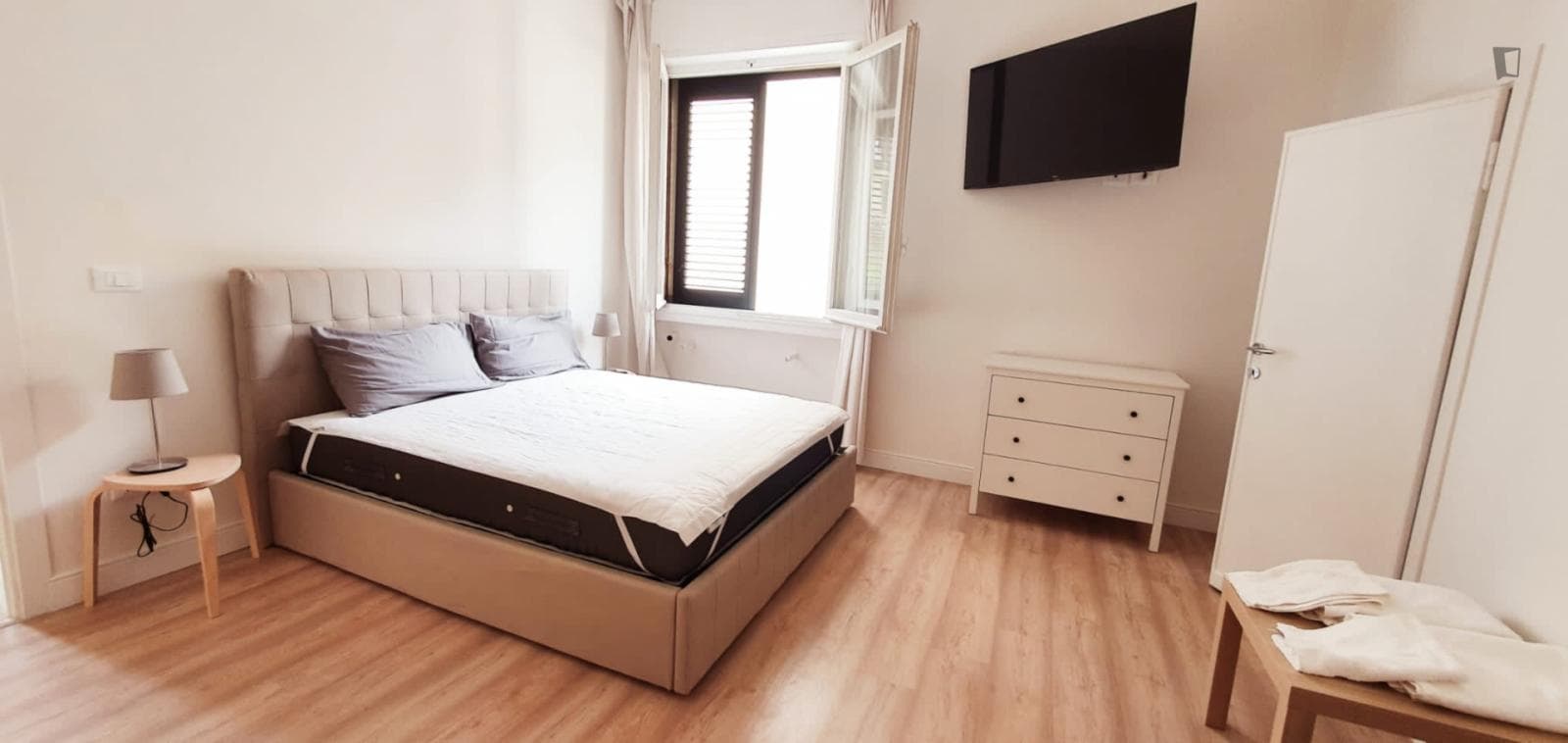 Delightful 2-bedroom apartment in Bellariva photo 1