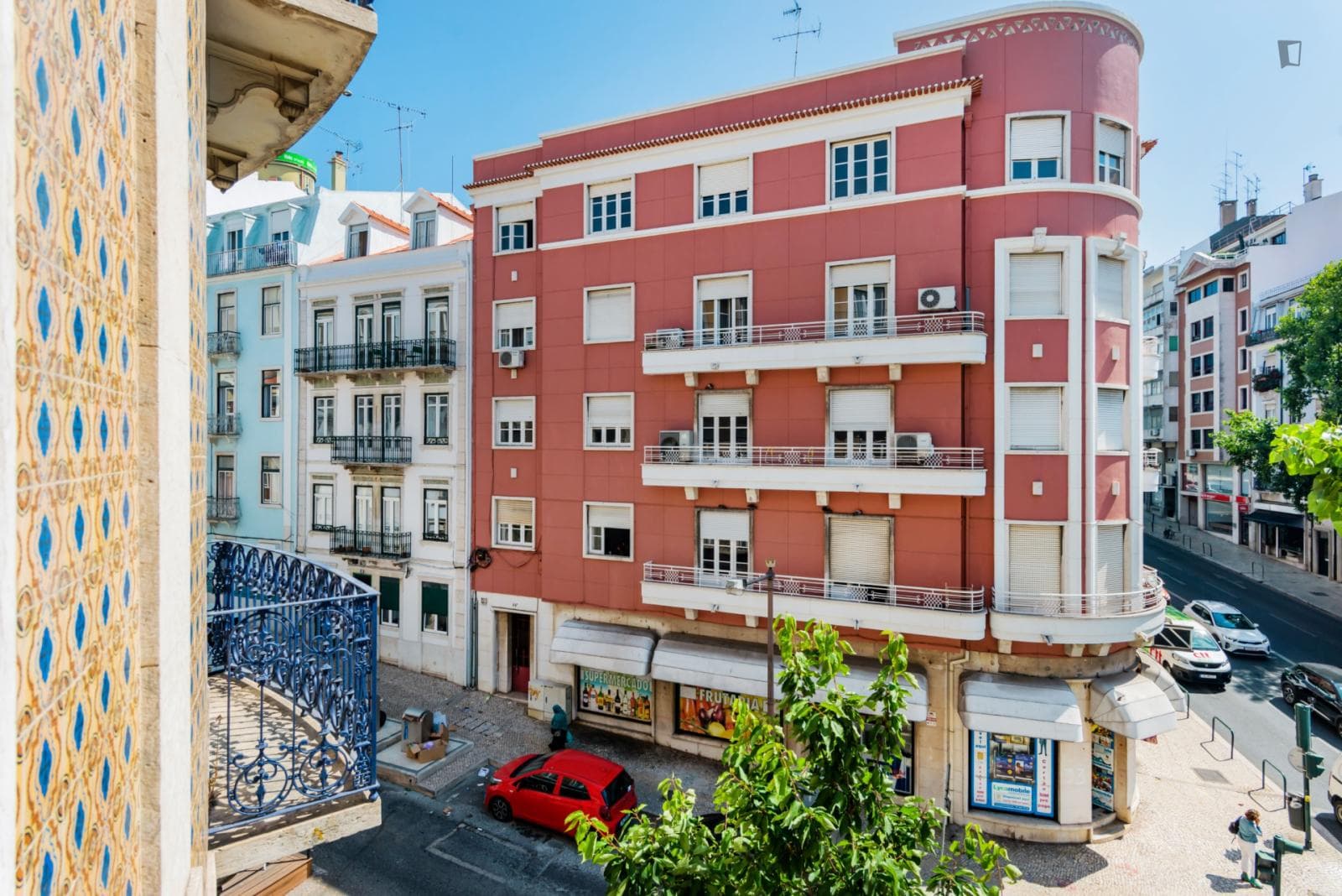Stunning 3-bedroom flat in Picoas photo 1