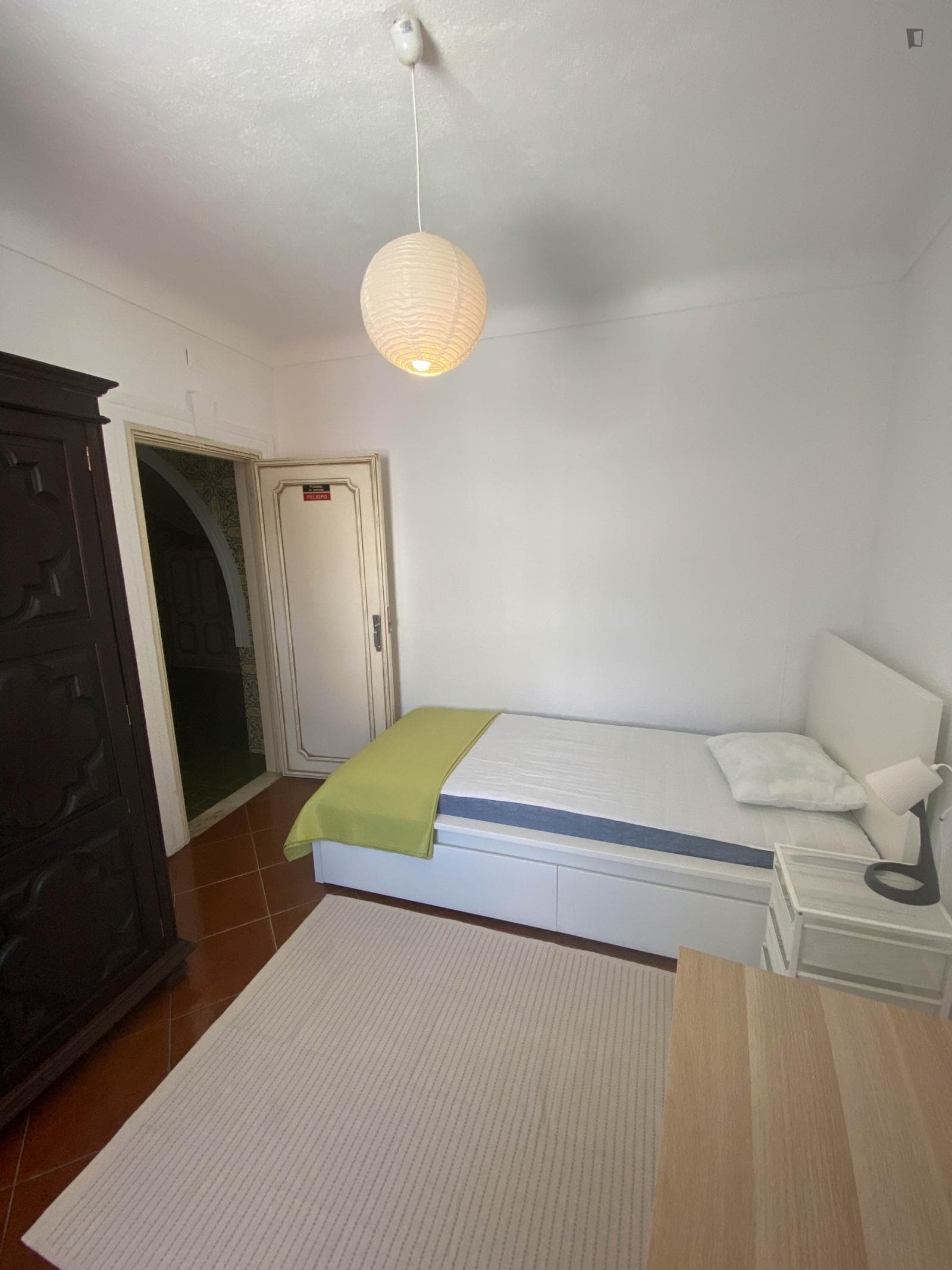 Neat single bedroom close to Universidade de Évora - 50m near Praça do Giraldo photo 1