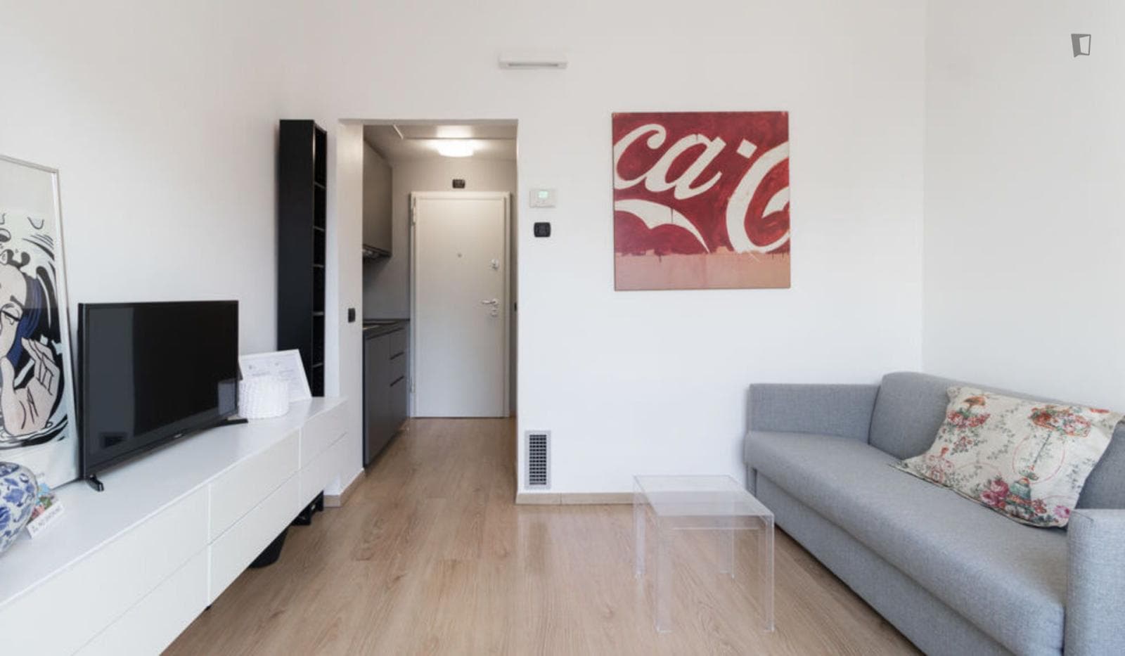 Brilliant studio in Porta Nuova photo 1
