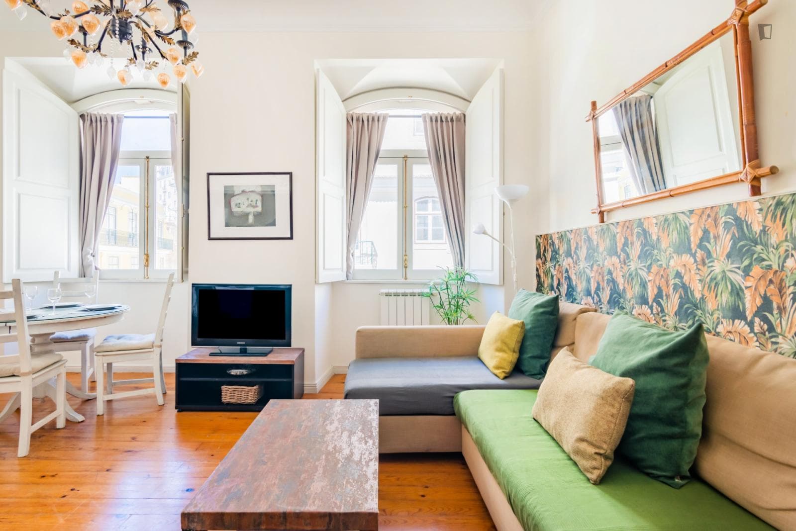 Property photo thumbnail
