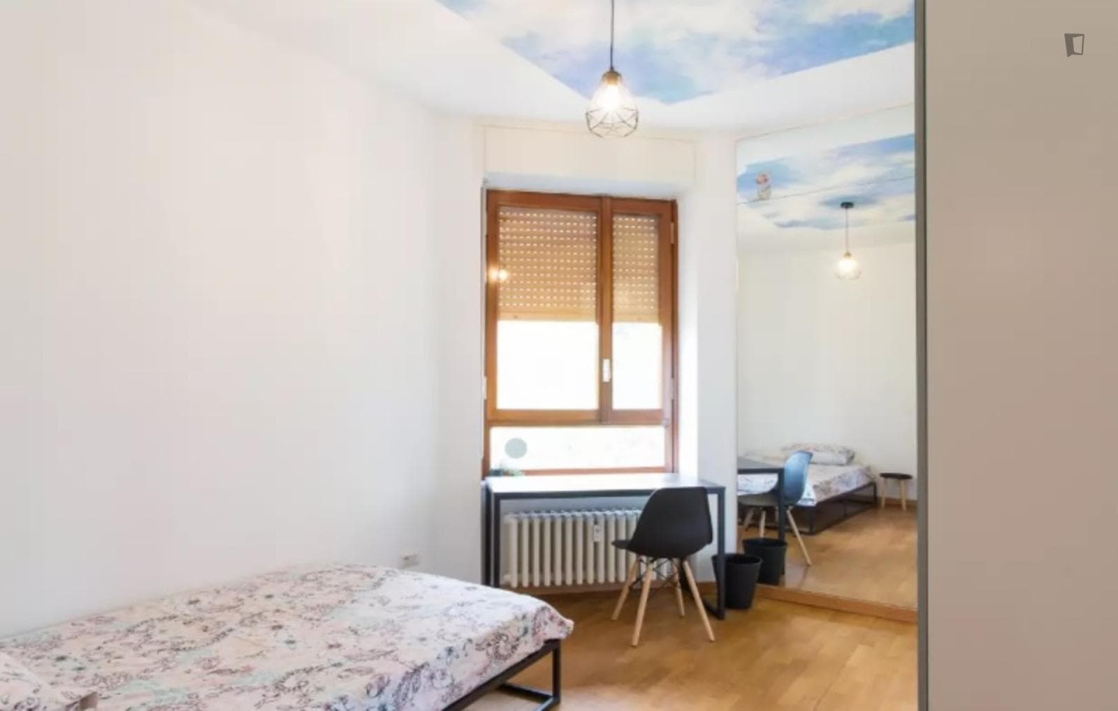 Comfy single bedroom in Morivione photo 1