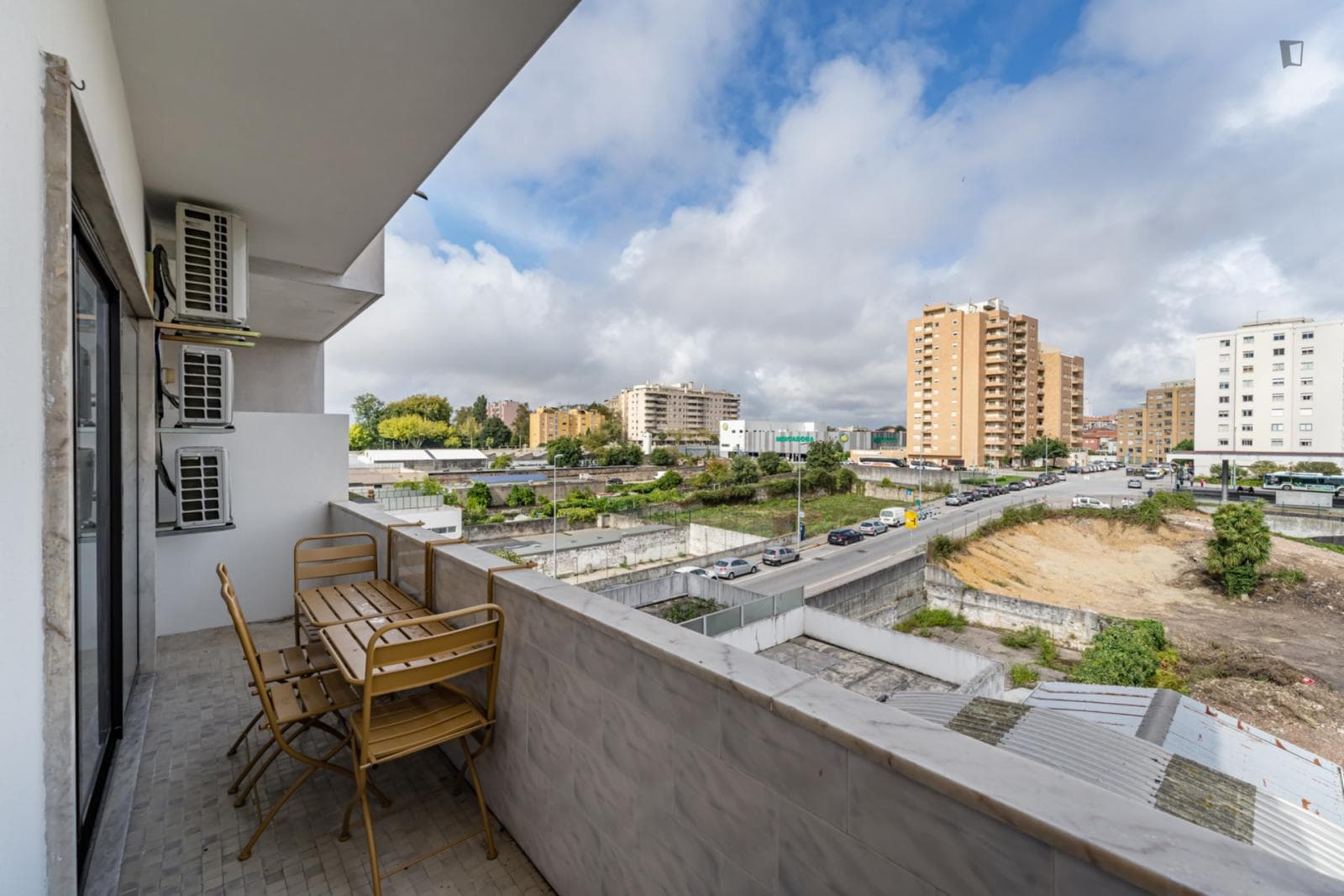 Property photo thumbnail