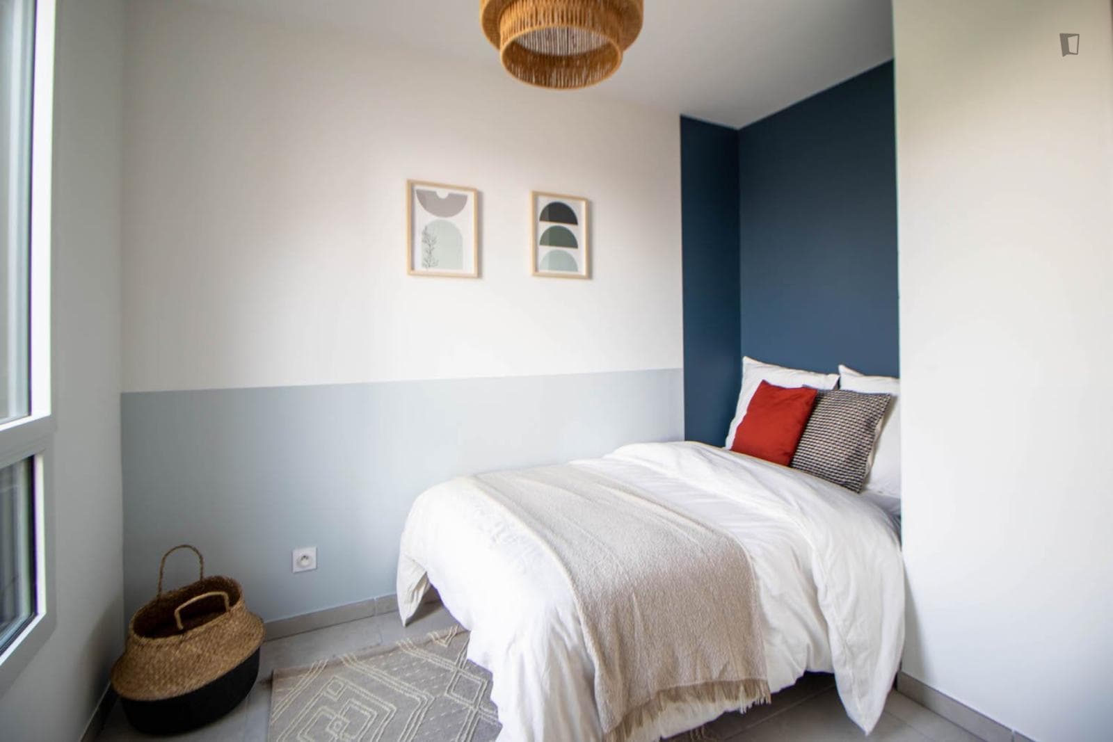 Cosy 10 m² bedroom for rent in Villeurbanne - LYO32 photo 1