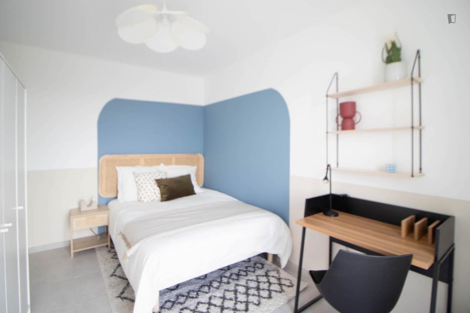 Neat 12 m² room to rent near Lyon - LYO25 photo 1
