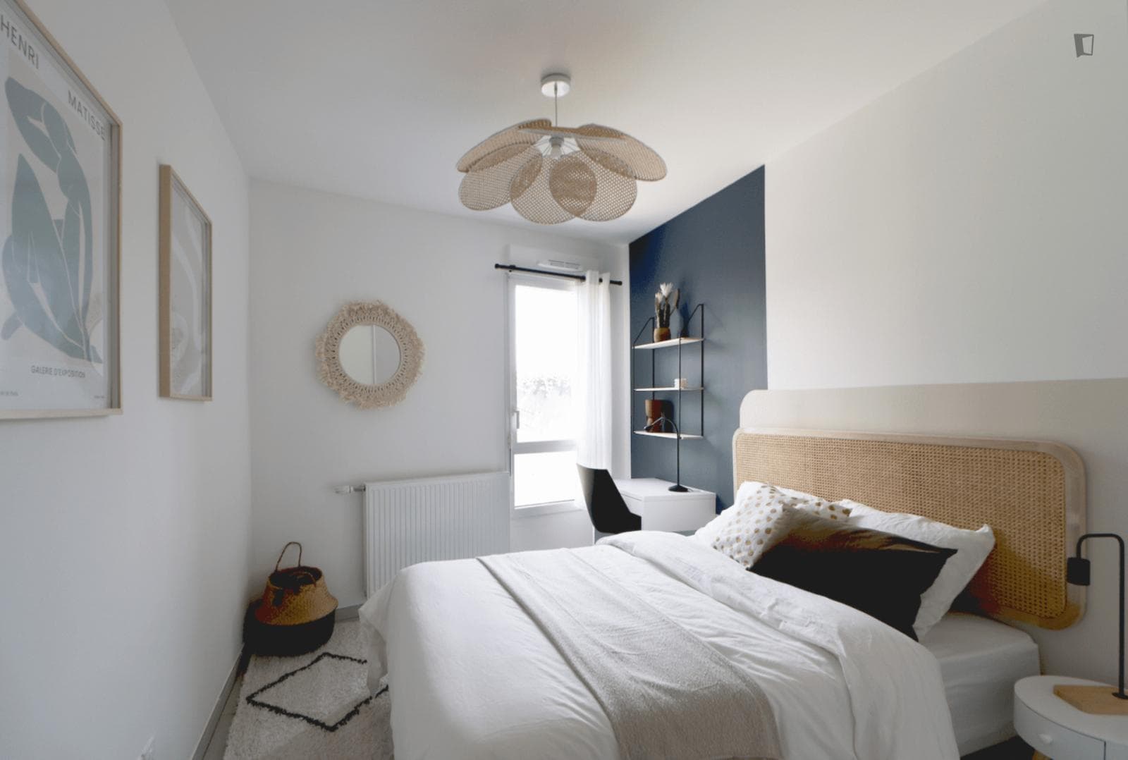Large 13 m² bedroom for rent near Lyon - LYO40 photo 1