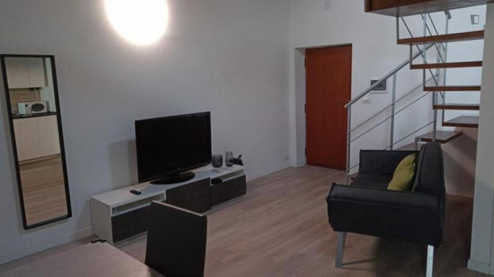 Cosy 1-bedroom apartment in the centre of Arese photo 1