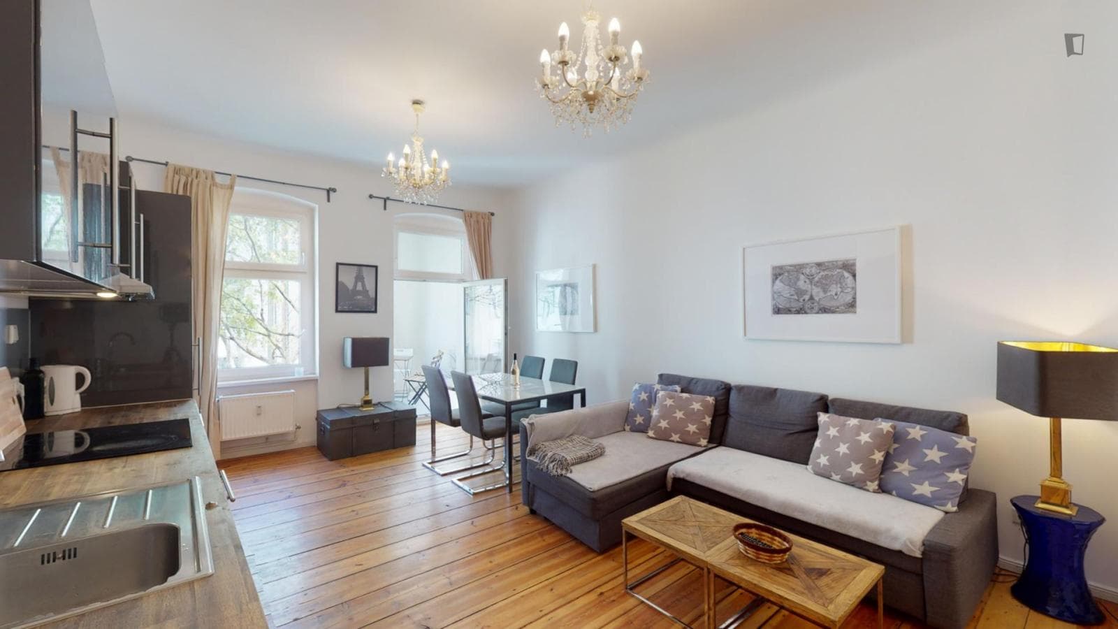 Lovely 2-Bedroom apartment with balcony near the U Amrumer Str. metro station photo 1