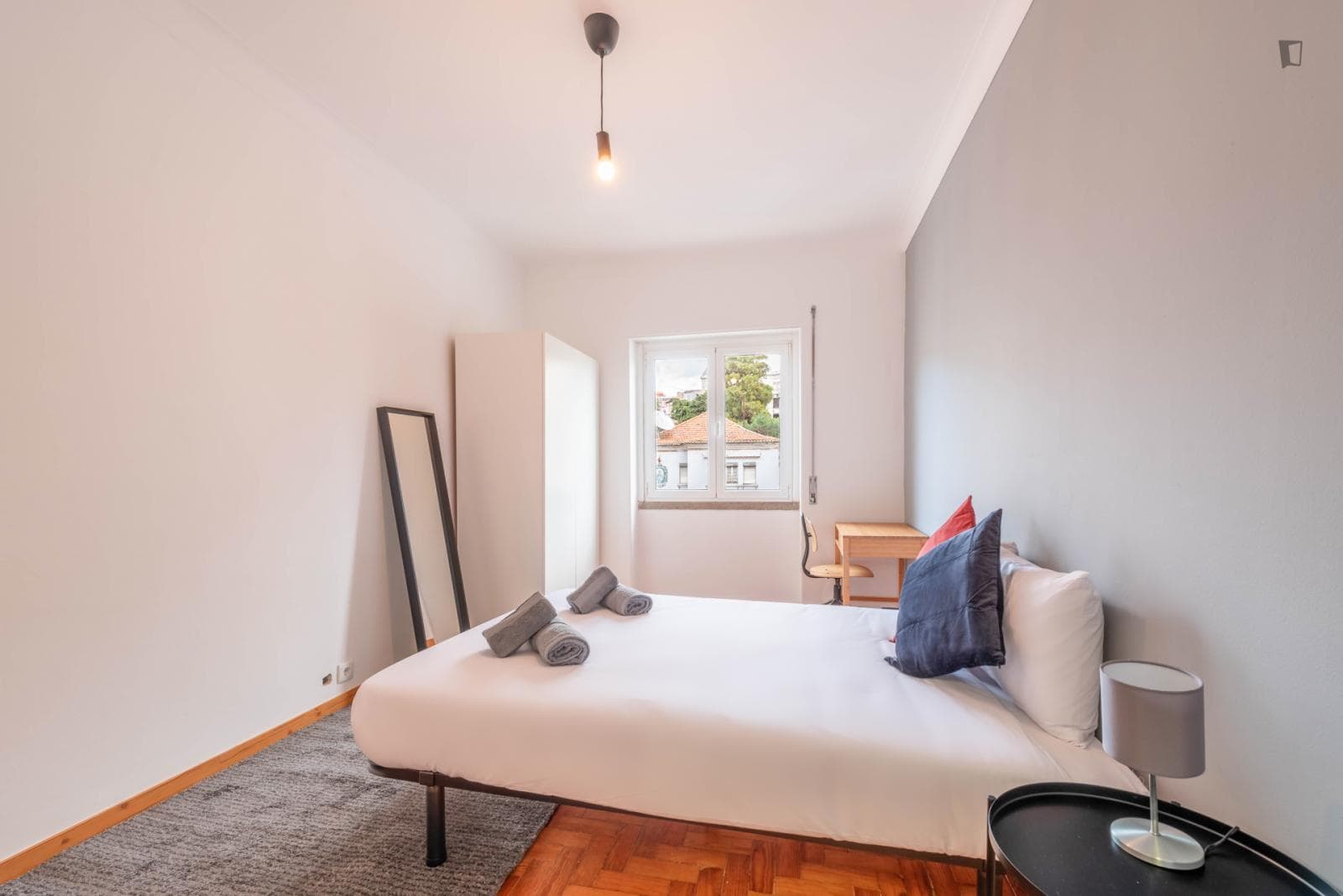 Charismatic bedroom in Telheiras photo 1