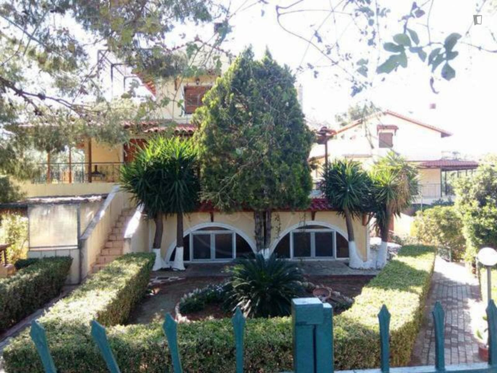 Property photo thumbnail