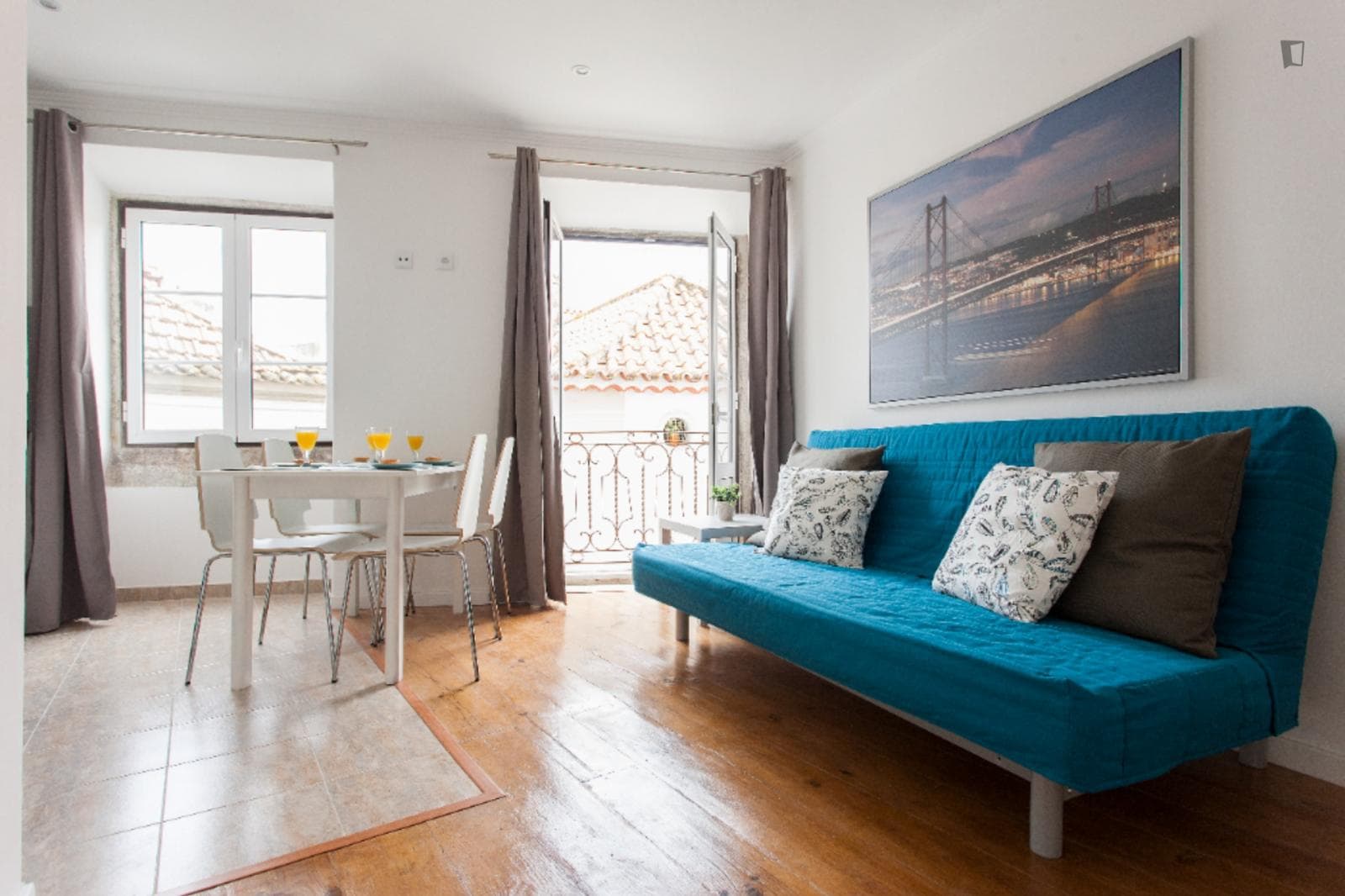 Pleasant 1-bedroom apartment in historic Alfama photo 1