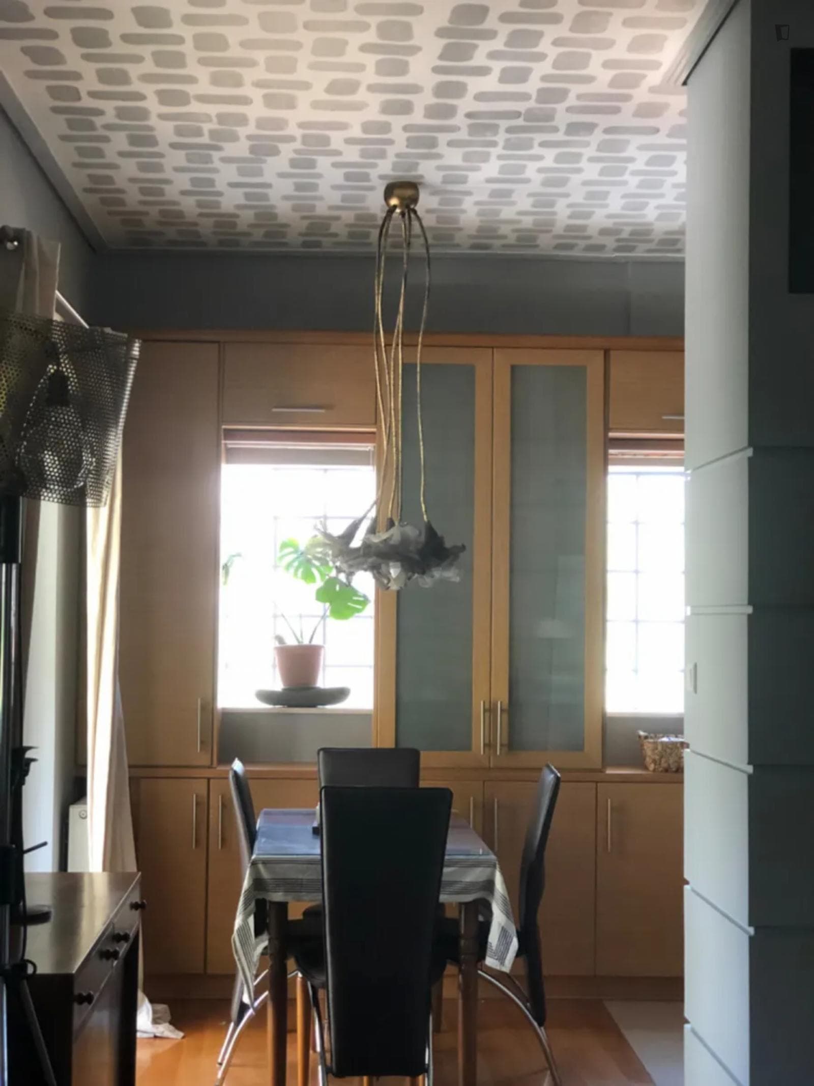 Appealing 3-bedroom near Athens Metro Mall photo 1