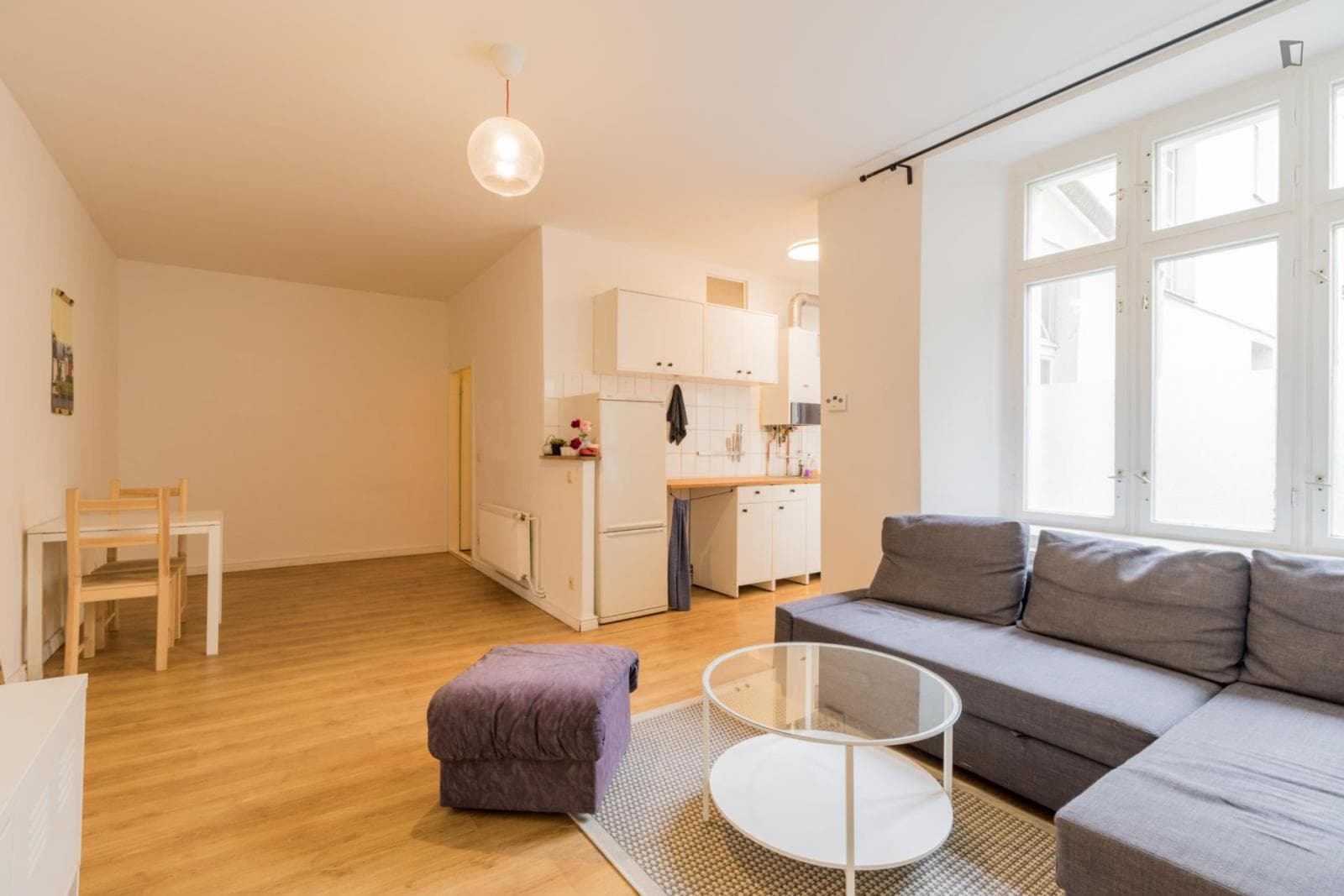 Nice 1-Bedroom apartment close to the Ring-Center Shopping Mall photo 1