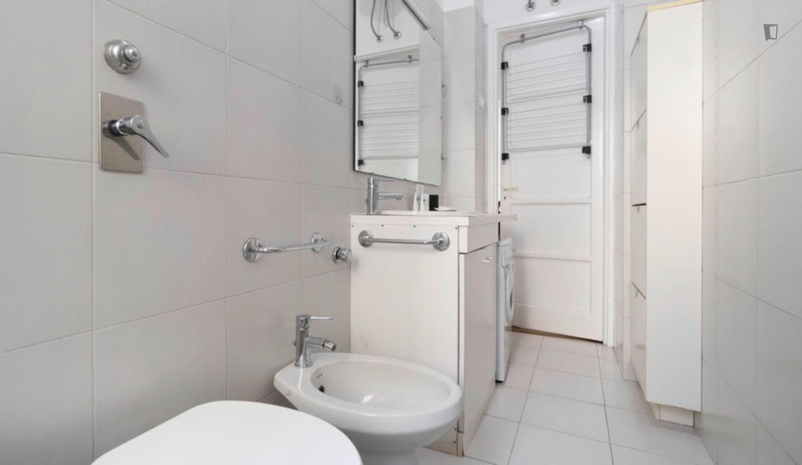 Bright 1-Bedroom apartment in Porta Nuova photo 1