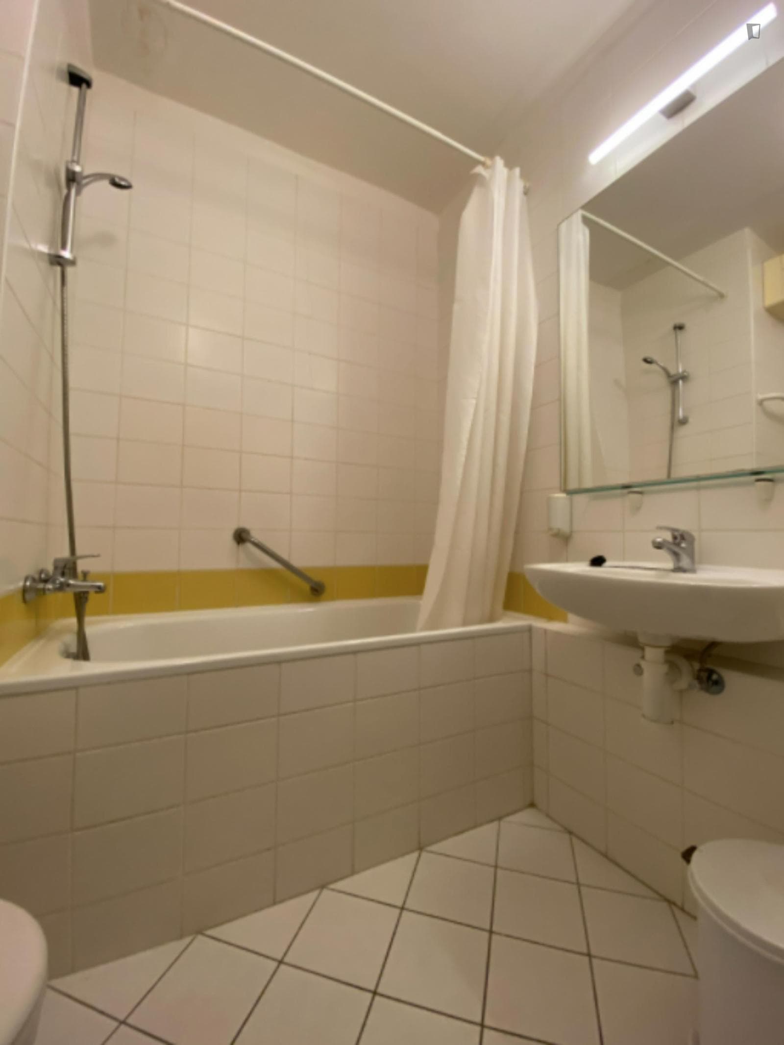 Property photo thumbnail