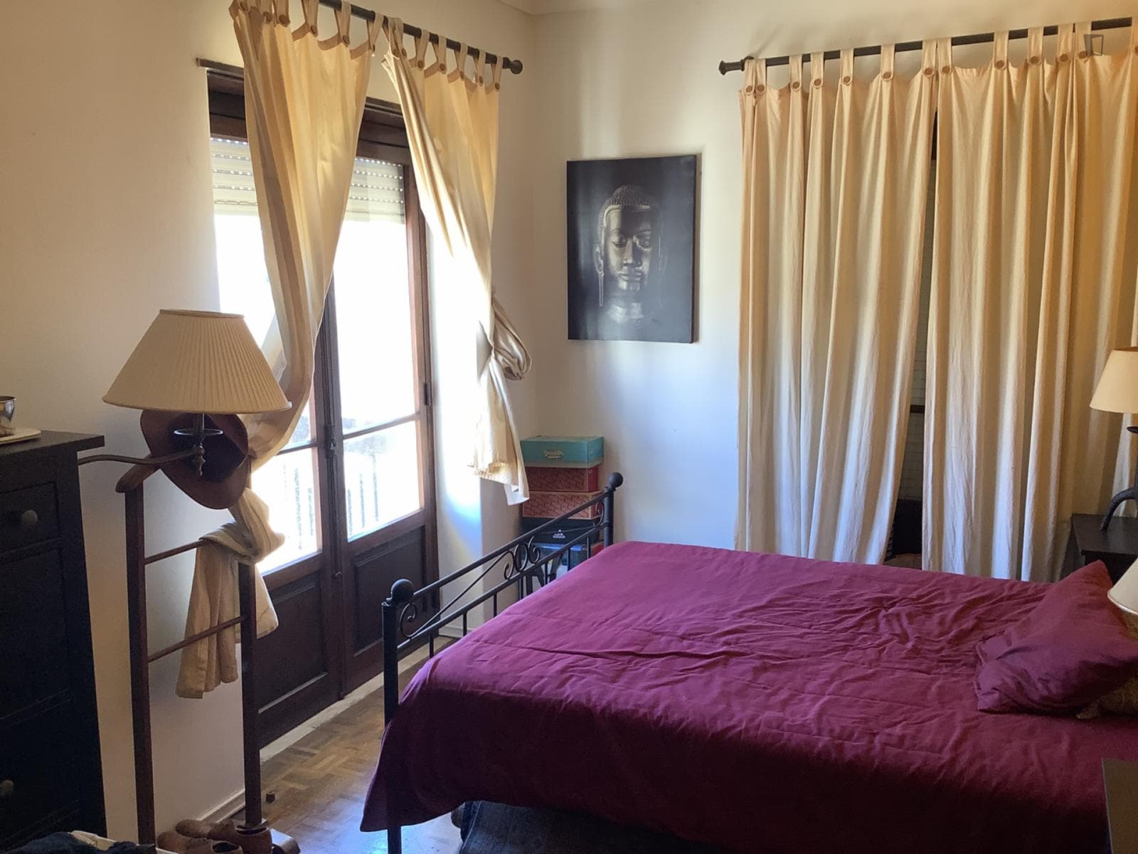 Nice double bedroom with a balcony, in Oeiras photo 1