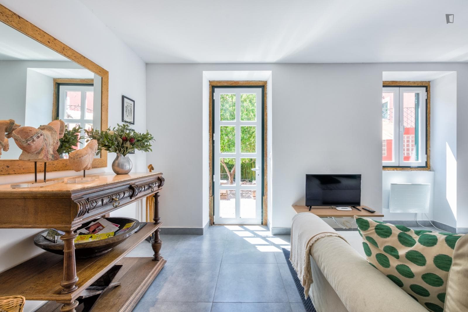 Property photo thumbnail