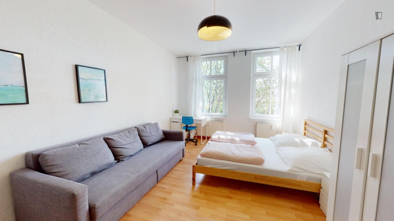 Property photo thumbnail