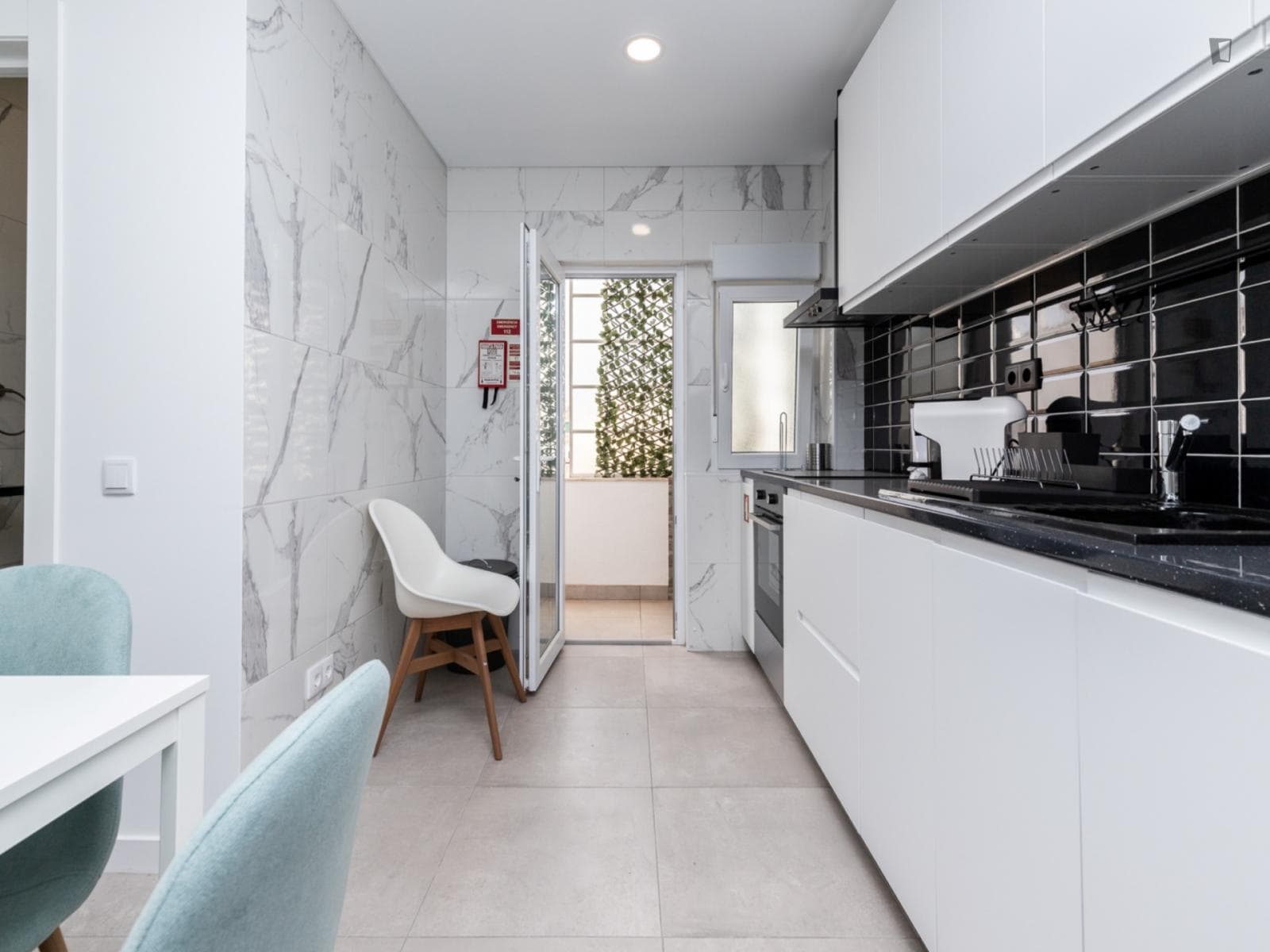 Charismatic 3-bedroom flat near the Faro train station photo 1