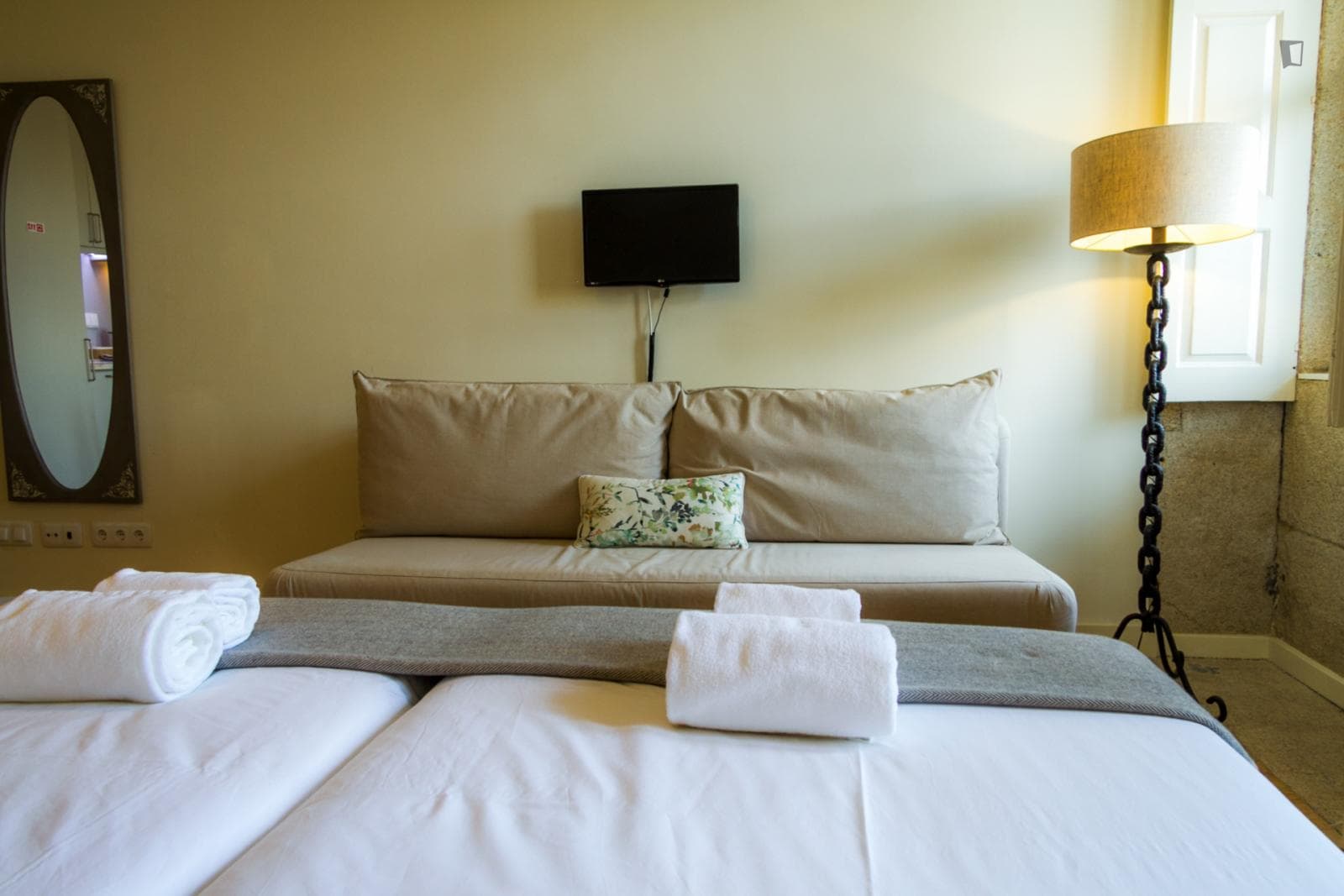 Property photo thumbnail
