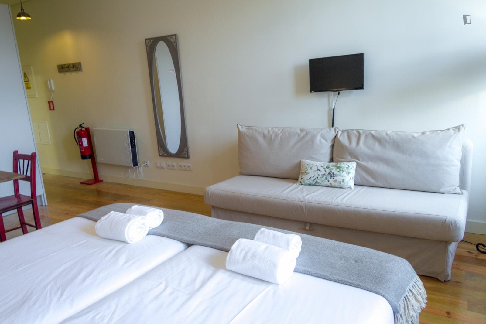 Property photo thumbnail