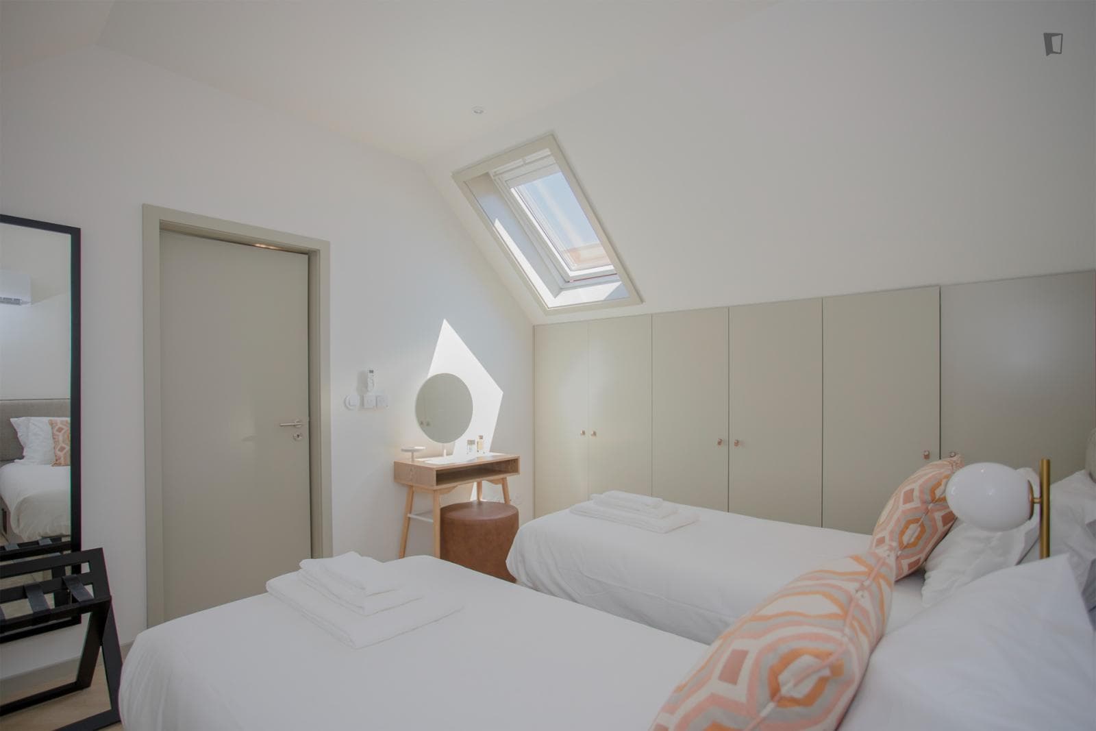 Bright 2-Bedroom duplex near Praia do Carneiro photo 1