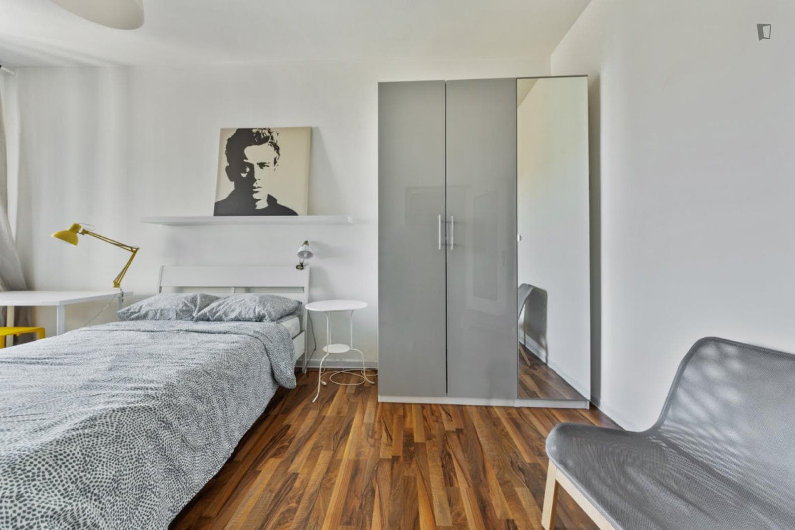 Property photo thumbnail