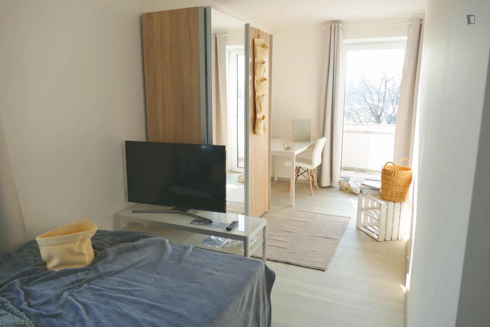 Property photo thumbnail