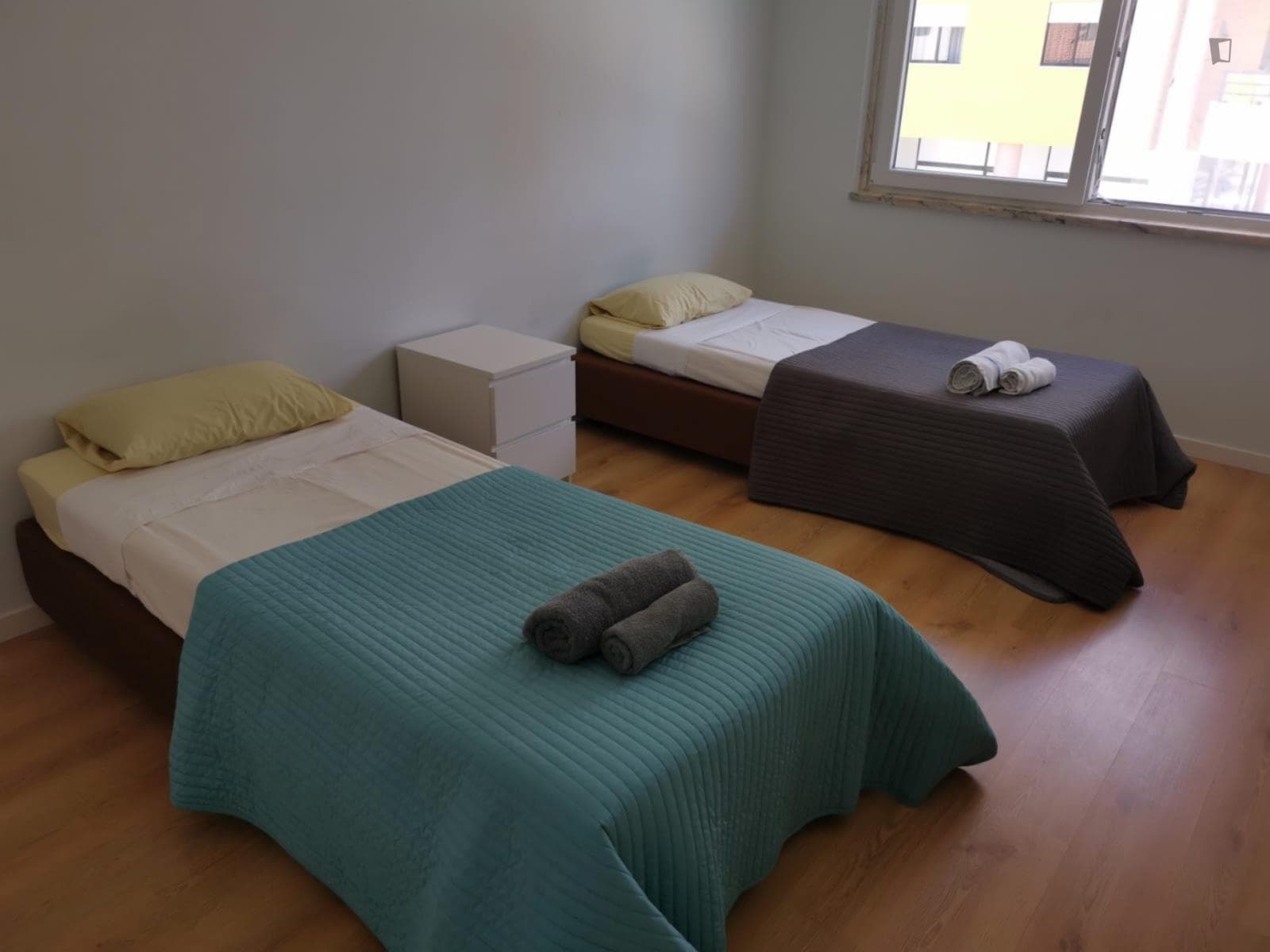 Nice twin bedroom in Costa da Caparica photo 1