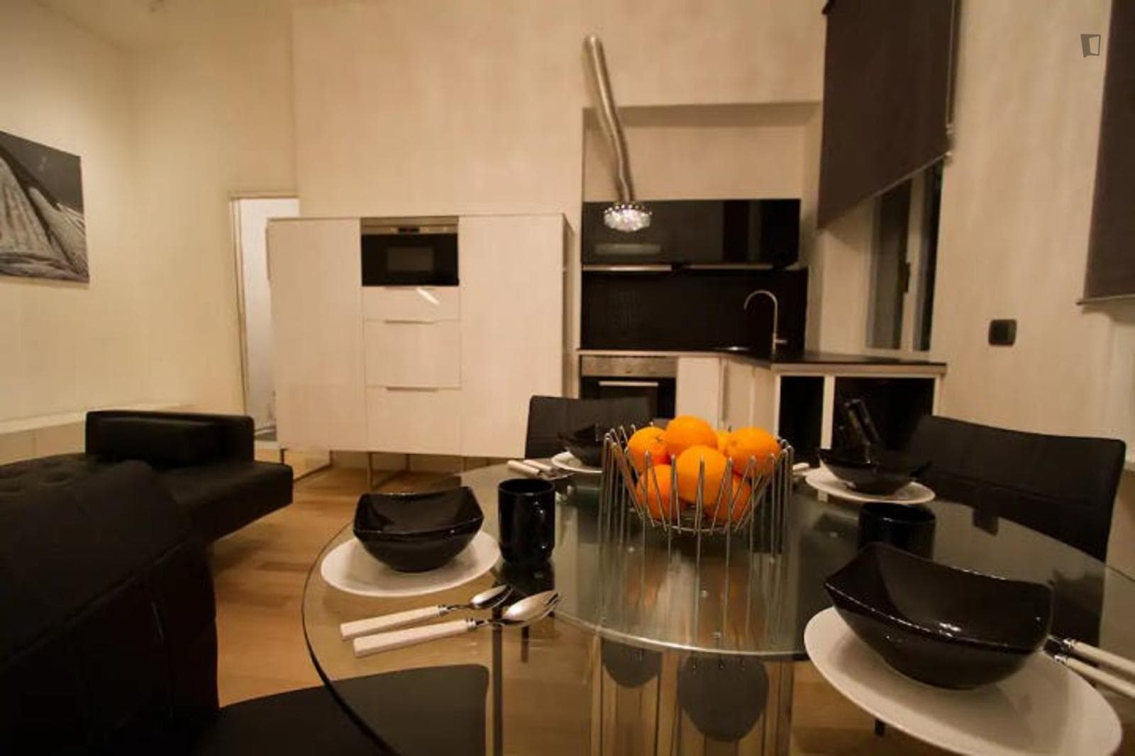 Welcoming 1-Bedroom flat a few steps from Piazza Duomo photo 1