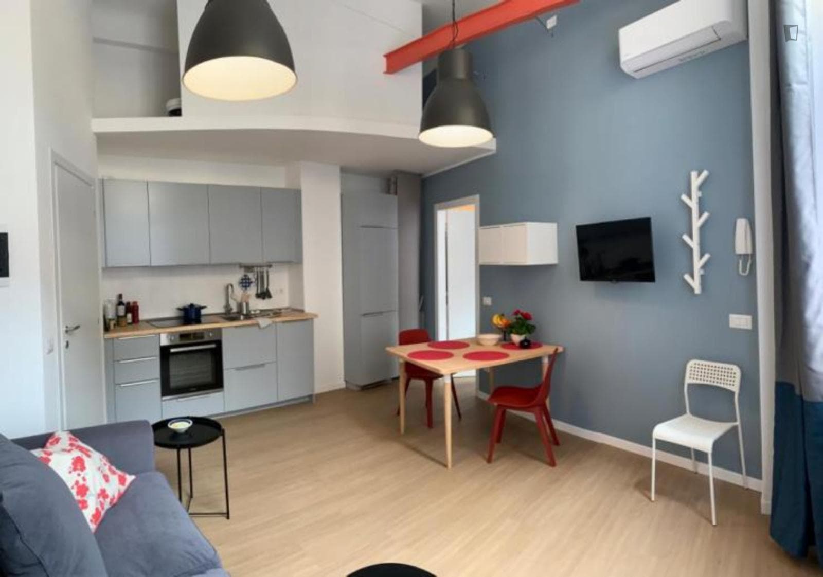 Property photo thumbnail