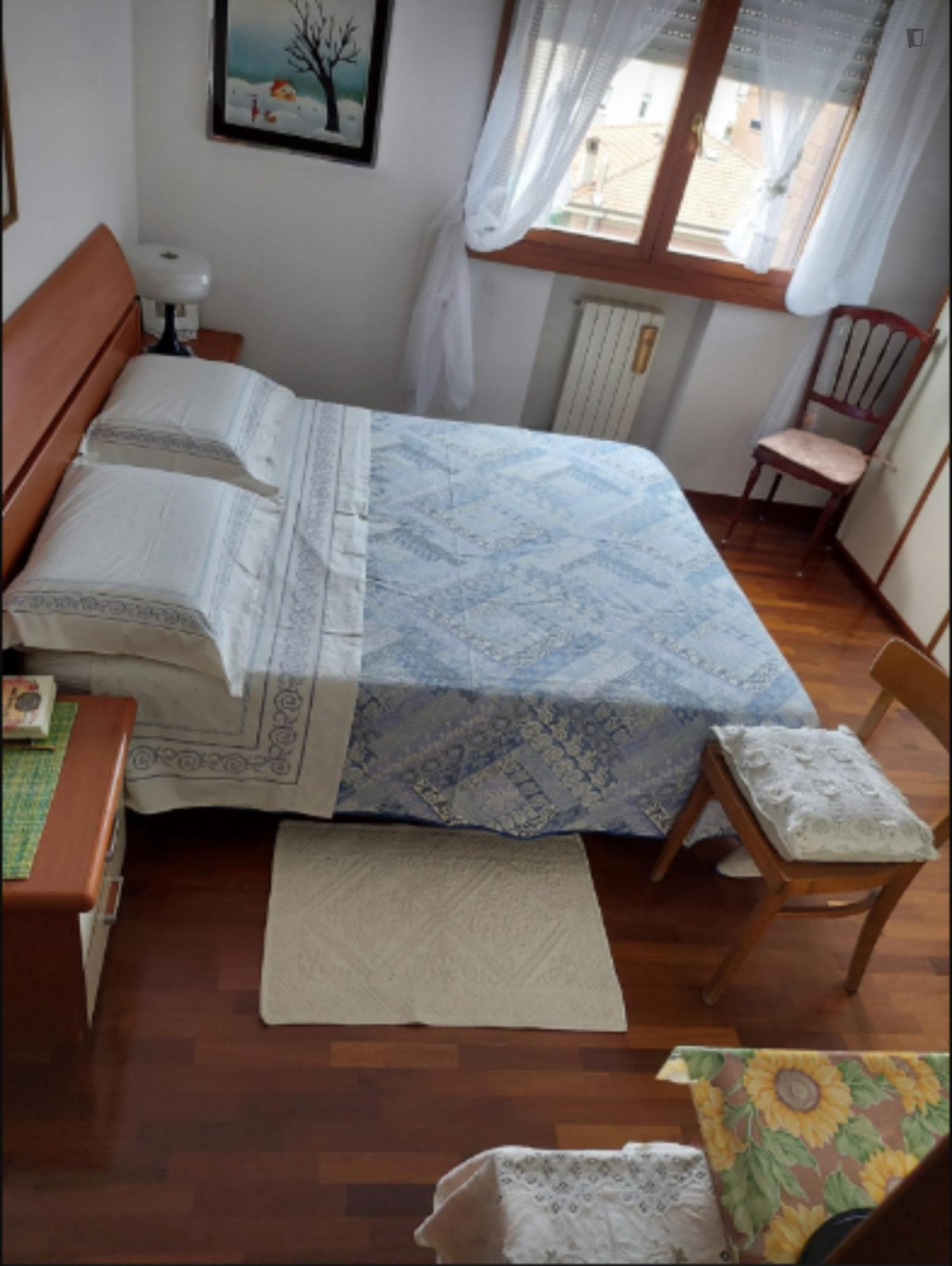 Double bedroom, with private bathroom, in 2-bedroom apartment photo 1