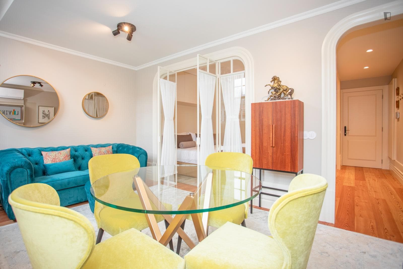 Refined studio close to Igreja do Carmo photo 1