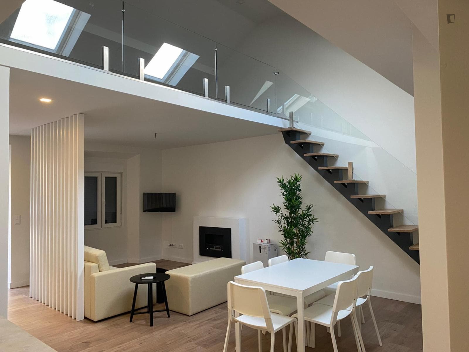 Welcoming 2-bedroom house in Ajuda photo 1