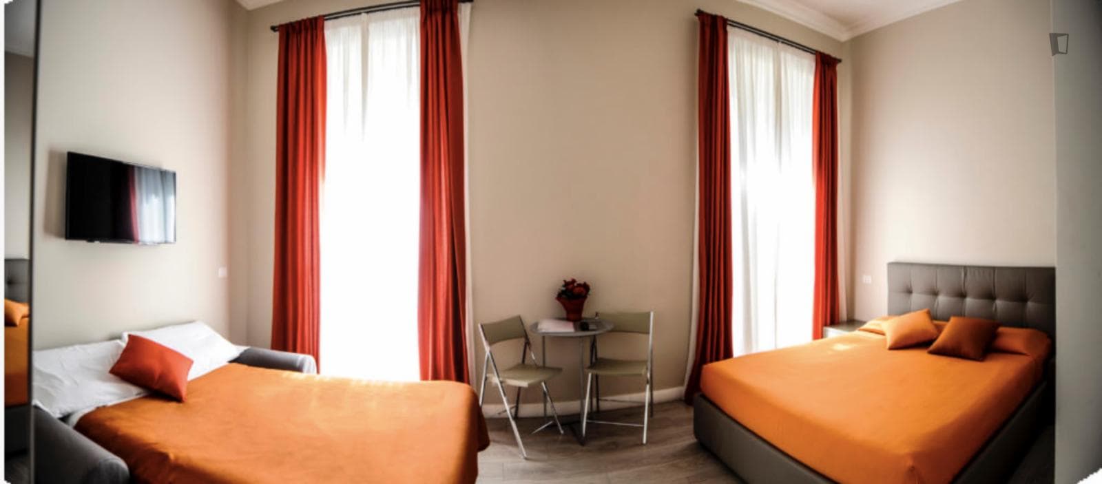 Bright Private Room In Rome Centre Near Piazza Cavour photo 1