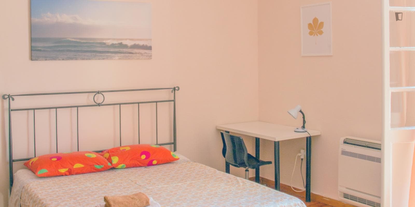 Neat double bedroom near the National Archaeological Museum photo 1