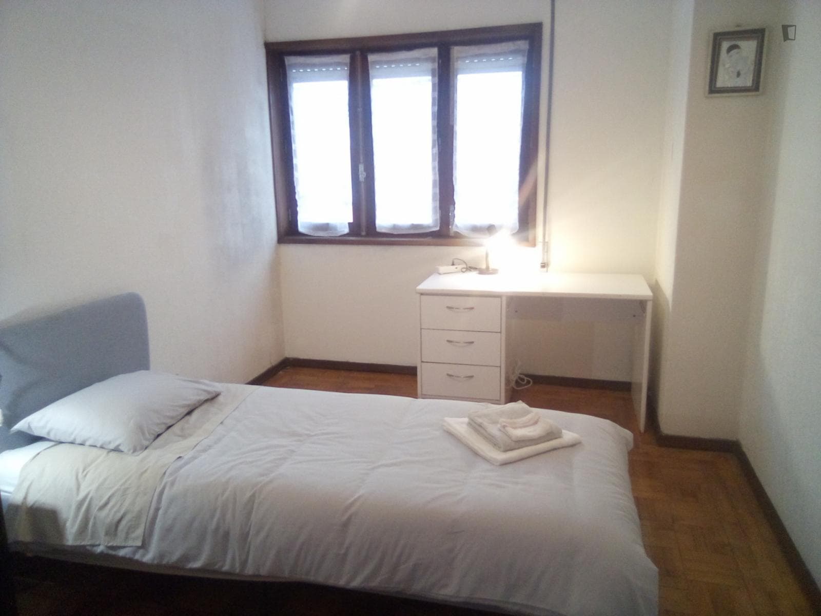 Very cosy single bedroom near the João de Deus metro photo 1