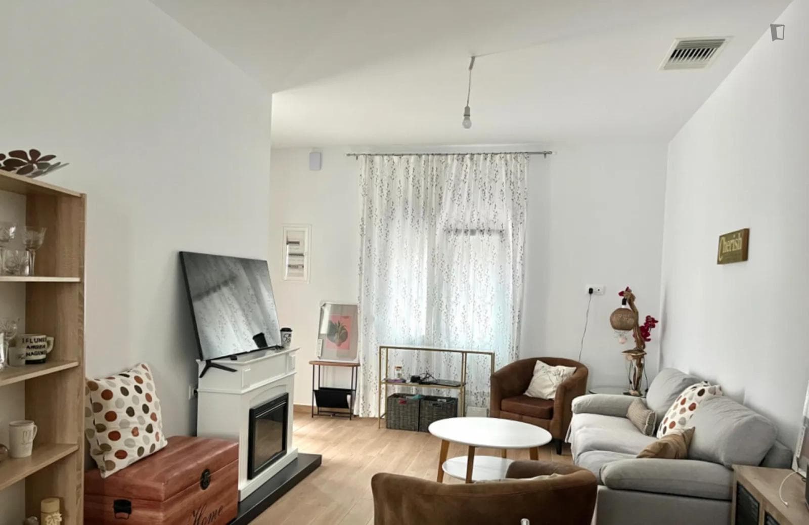 Modern 1 bedroom house near parks in Volos photo 1