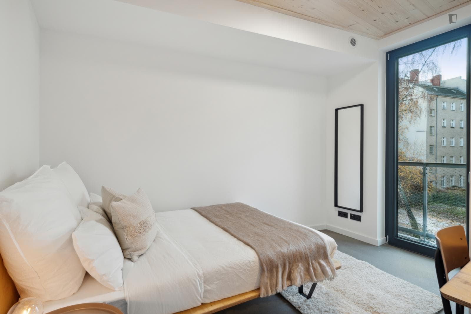 Sublime double bedroom near Tempelhofer Feld photo 1