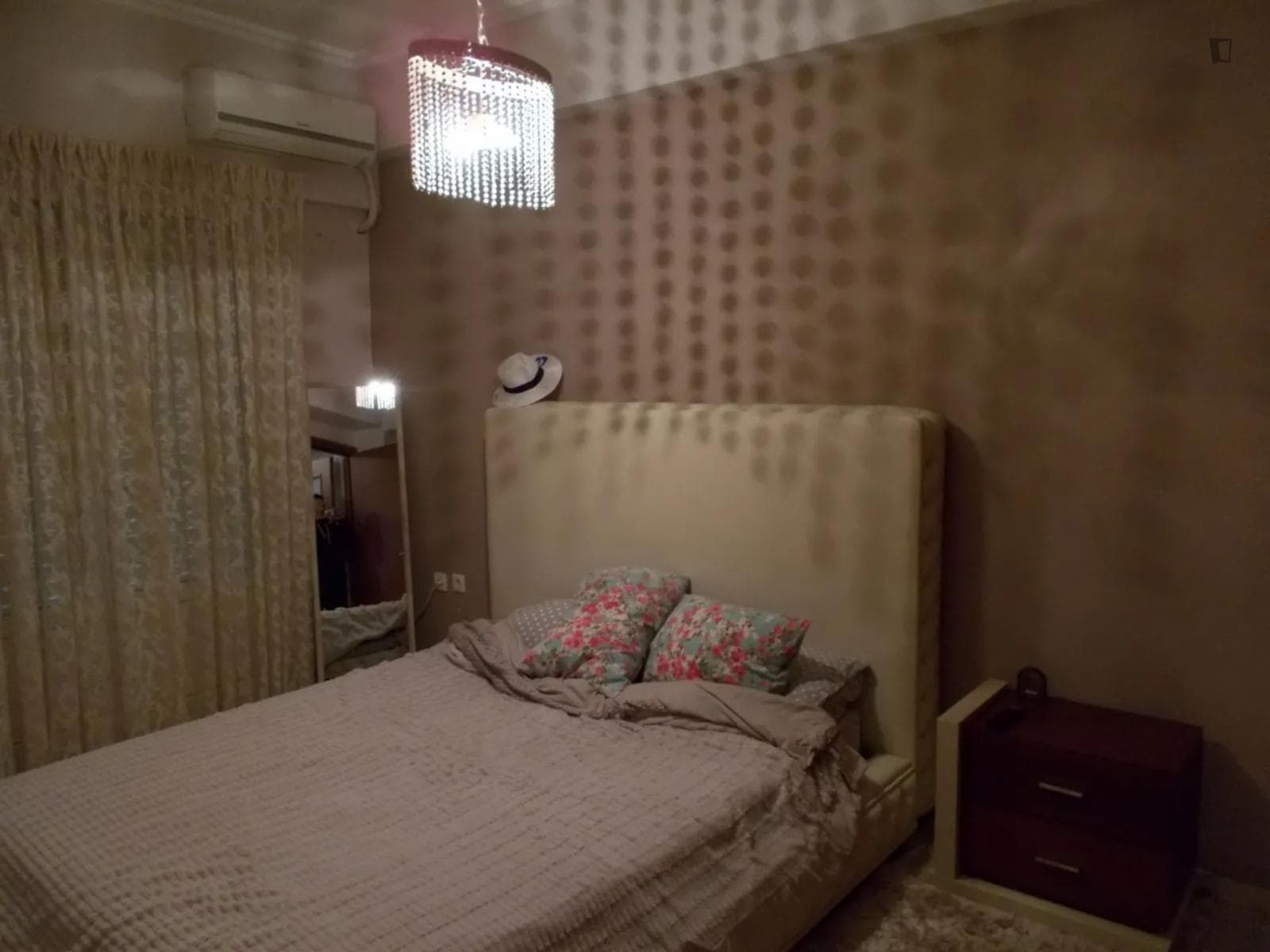 Cool bedroom near Ilioupolh photo 1