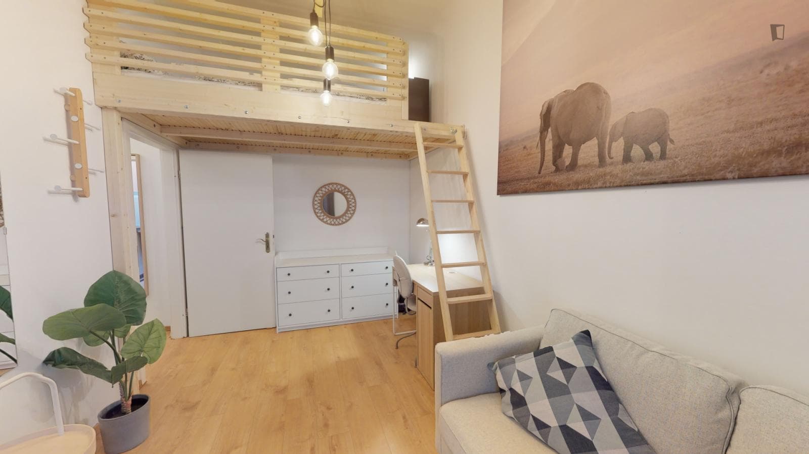 Property photo thumbnail